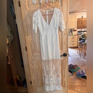 Elegant White Lace bohemian BEACH WEDDING dress